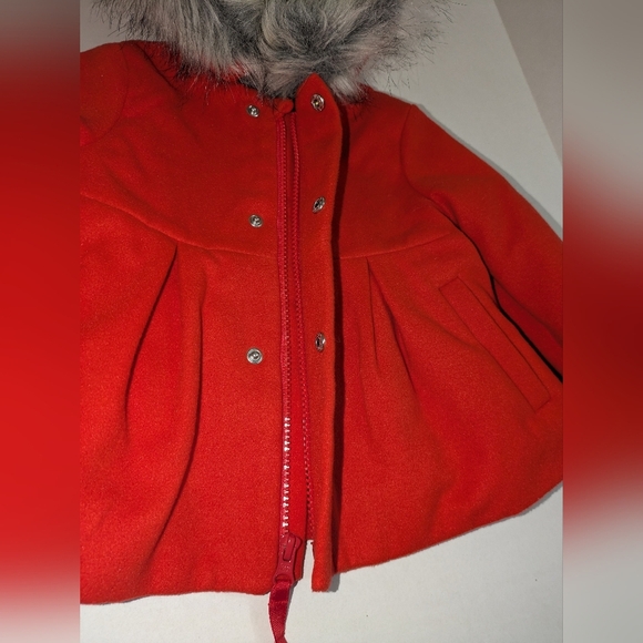 Cat & Jack Girls Red Winter Pea coat with faux fur hood. EUC Size 12M - Picture 4 of 9